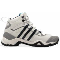 Кроссовки Adidas Terrex Winter белые